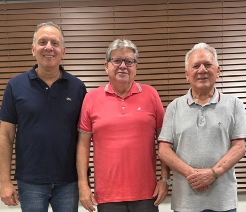 Jos� Aldemir anunciou apoio ao esquema do governador