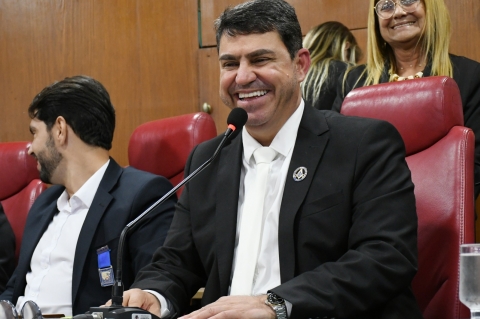 Dinho ganhou presid�ncia da CMJP e j� mira ALPB