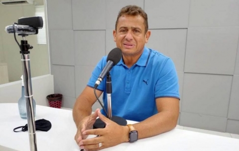 Walber diz que ele representa a oposi��o na Capital
