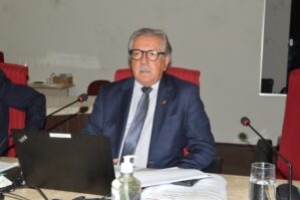 Fernando Cat�o � o relator do processo