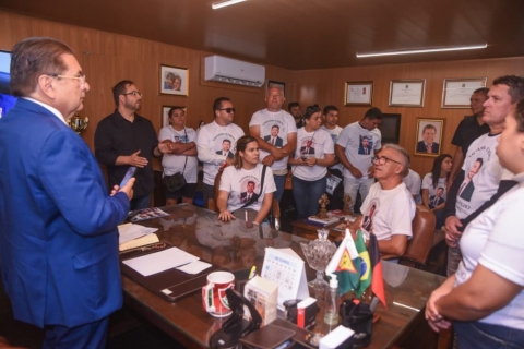Adriano cobra justi�a e provid�ncias da seguran�a p�blica