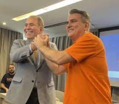 Marcelo e Pastor S�rgio selaram uni�o do PL e Novo