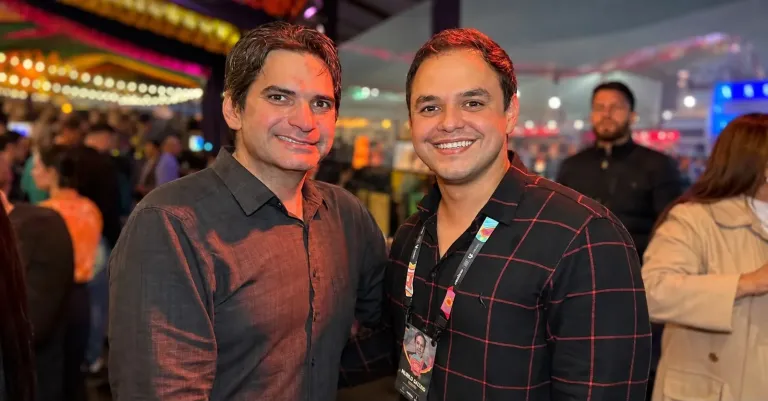 Murilo Galdino recebe o apoio de Matheus em Bananeiras