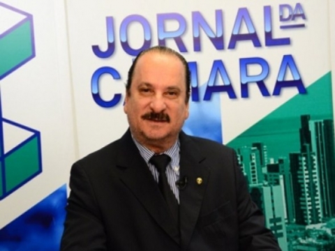 Durval Ferreira reconheceu a abnega��o do delegado Get�lio Machado