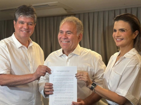 Ruy e Amanda fecharam com Queiroga