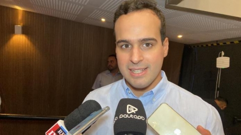 Lucas Ribeiro representou Jo�o Azevedo