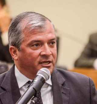 Trocolli J�nior foi autor do texto