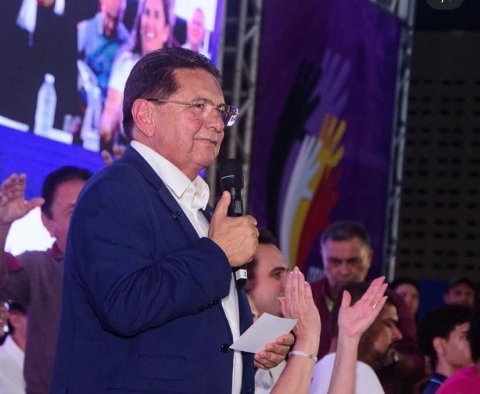 Adriano Galdino: foco na cidadania