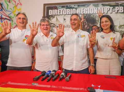 Sempre oportunista, Cartaxo mira cargos na gest�o de Jo�o