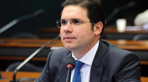 Hugo Motta deve oficializar posi��o do partido
