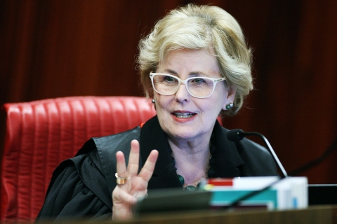 Rosa Weber determinada a seguir persegui��o a Bolsonaro