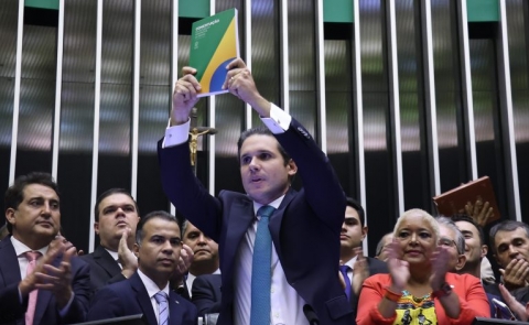 Hugo Motta na presid�ncia do Brasil em mar�o