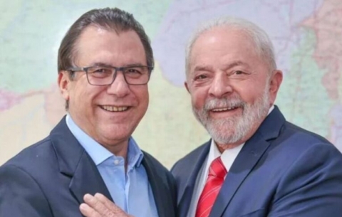 O ex-presidi�rio tem escolhido a dedo sua equipe