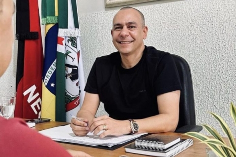 Prefeito Emerson Panta agradeceu a equipe de auxiliares