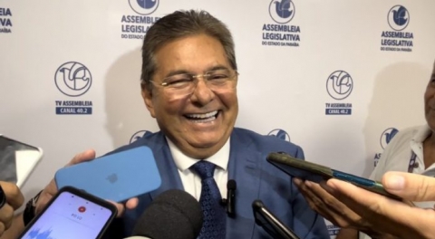 Adriano Galdino, presidente da ALPB, soltou o verbo