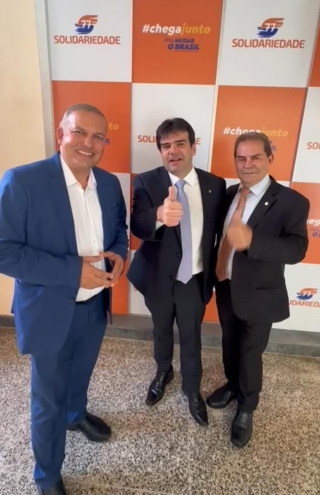 Deputado Eduardo Carneiro comanda encntro