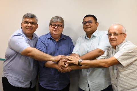 Jo�o Azevedo e Branco Mendes recepcionaram a nova ades�o