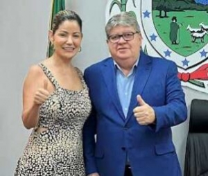 A deputada Danielle agradeceu ao governador