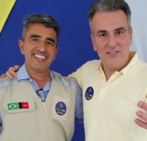 Vicente se indignou com a falsidade de alguns e anunciou apoio a Queiroz