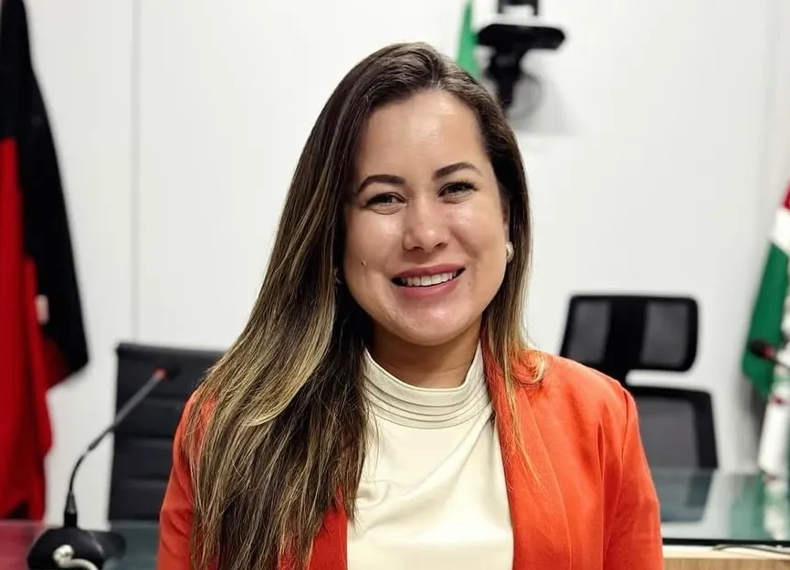 Vereadora Cleidinha: vigil�ncia e coragem