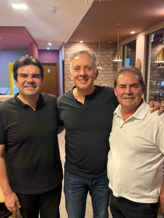 Eduardo, Aguinaldo e Paulinho da For�a