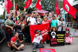 S� os esquerdopatas ainda defendem o 9 dedos