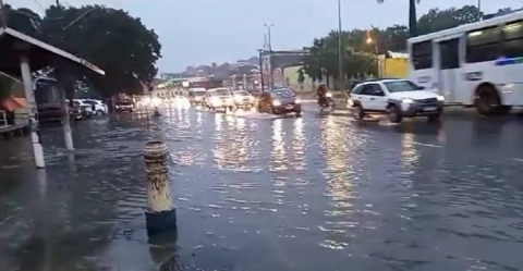 O Inmet alerta para risco de deslizamentos e alagamentos