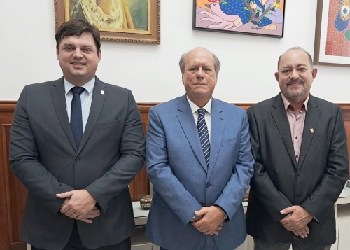 Conselheiro do TCE realiza visita institucional ao Tribunal de Justi�a