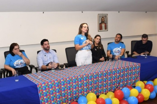 Primeira-dama Camila Mariz encerra Abril Azul e anuncia reforma e amplia��o do NADPD