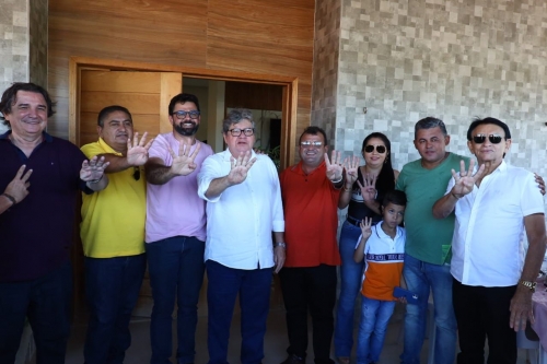 SEMANA DO JOÃO: governador segue recebendo apoio de prefeitos à sua reeleição